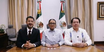 Autoridades federales continúan diálogo con maestros para atender demandas del sector