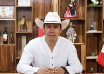 Atacan a balazos a César Figueroa “El Chivo”, alcalde de Miahuatlán