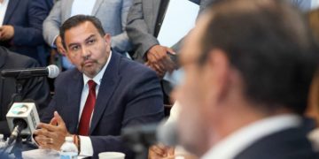 Acusa alcalde Cruz Pérez al PAN de querer frenar su candidatura