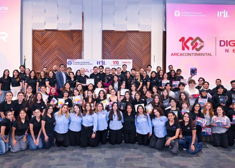 Hack4Her de Arca Continental e ITESM impulsa talento digital en Monterrey con estudiantes