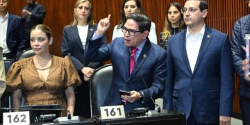 PAN condena que Sheinbaum prefirió a la elite de la FiFA que oír a madres buscadoras.