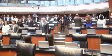 Fuerte confrontación en Permanente entre Morena y oposición; se acusan de traición a la patria y por la frase “de anillo al dedo”