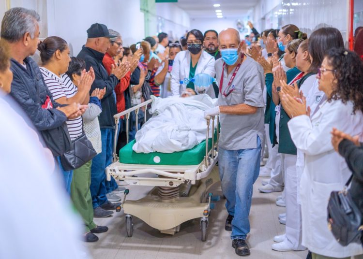 Milagro de vida en IMSS Guanajuato, madre con muerte encefálica da a luz a su bebé y salva a 5 personas, a través de donación de órganos