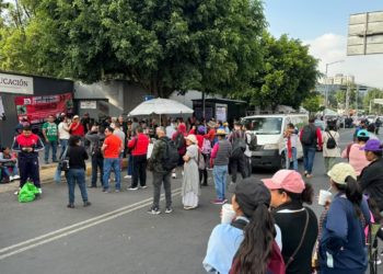 CNTE realiza múltiples bloqueos en CDMX durante el tercer día del paro nacional