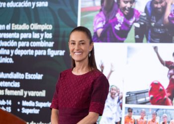 Acusa Sheinbaum a la CNTE de hacerle el juego a la ultraderecha