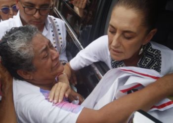 “Que no me desespere, que va a aparecer”: el mensaje que Claudia Sheinbaum dio a la madre de la reportera Roxana Ramírez