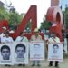 Padres de Ayotzinapa denuncian que les “sembraron” explosivos durante revisión en CDMX
