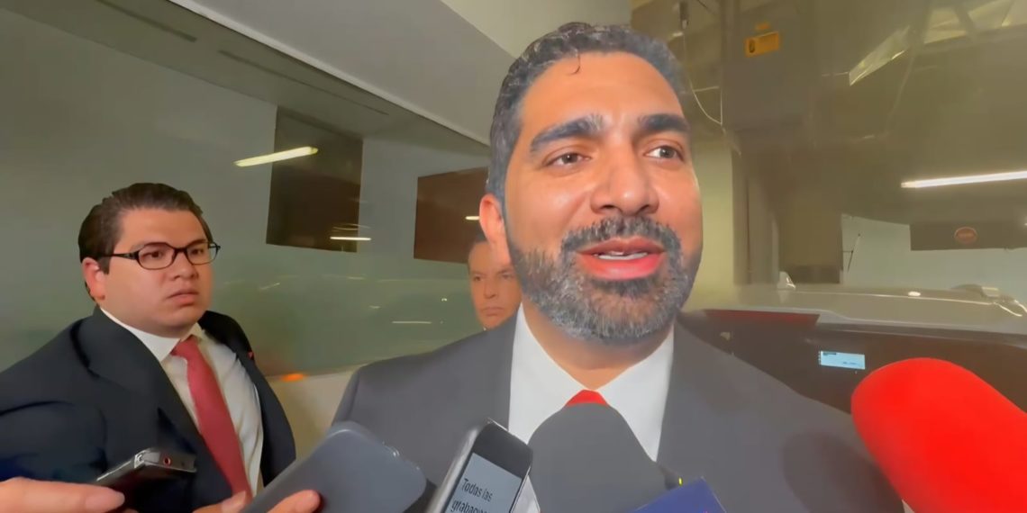 Gobierno mexicano mantendrá estrategia de “cabeza fría”, como dice Sheinbaum, afirma Roberto Lazzeri