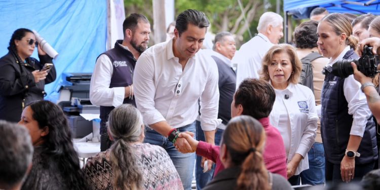 Fomenta Felifer Macías la atención ciudadana con Alcalde en Acción