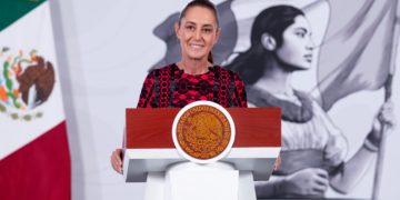 Sheinbaum pone en duda abrir mañana el Fan Fest del Zócalo ante protestas de la CNTE