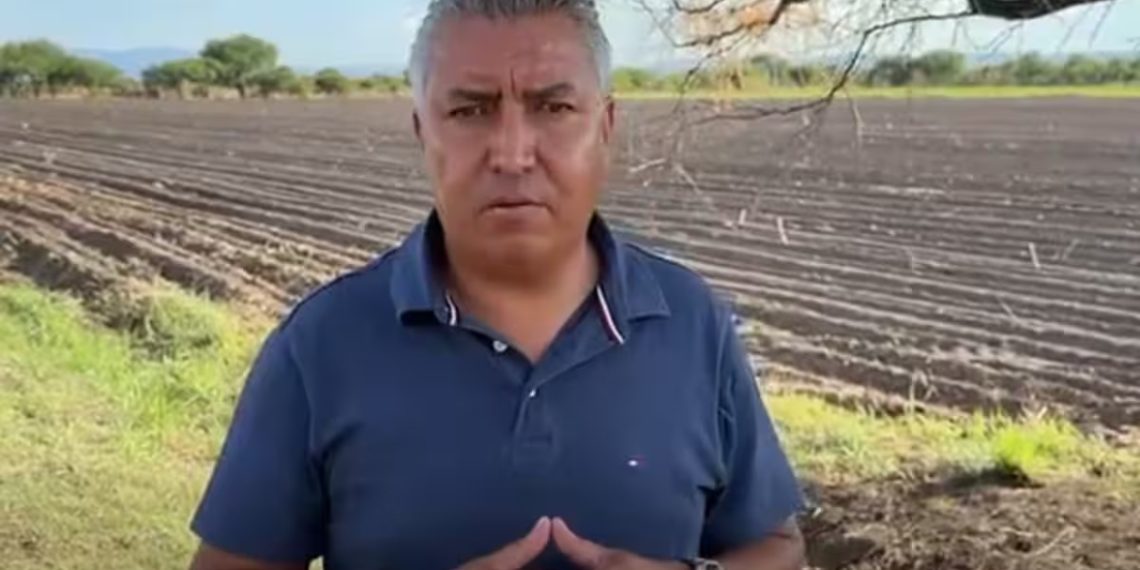 Acusan a alcalde morenista de Villanueva de festejar con alcohol en oficinas públicas, acusa edil “guerra sucia”